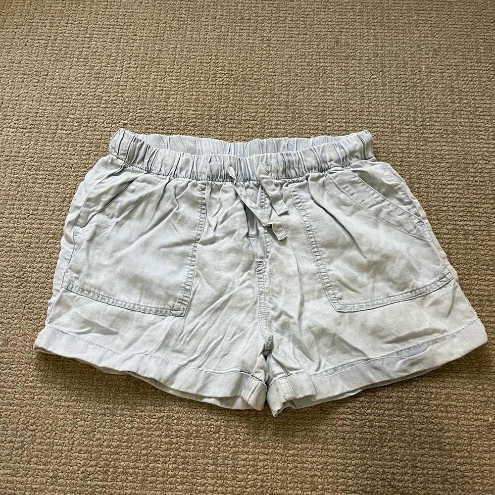 Light wash denim-like shorts